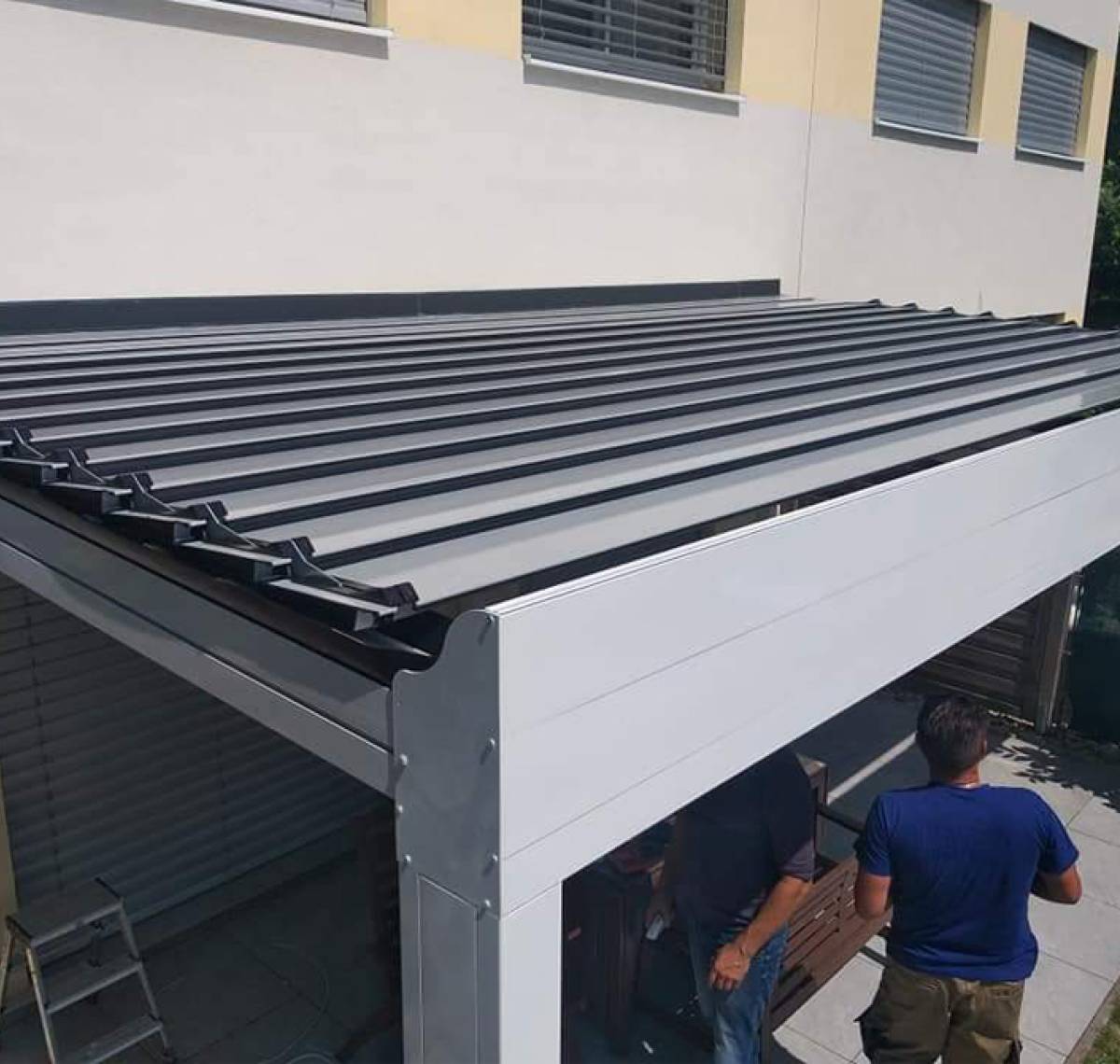 Rolling Roof